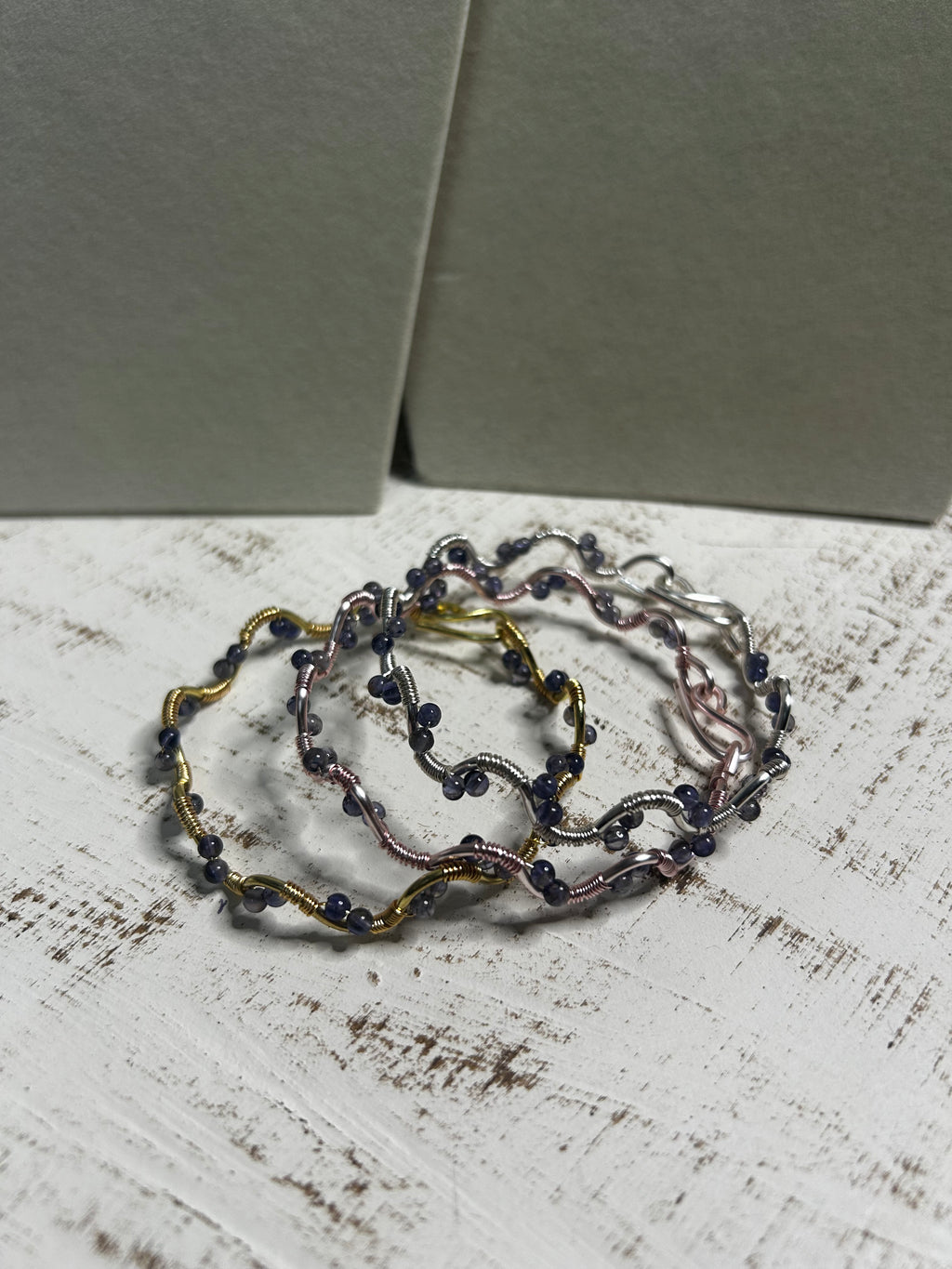 The Midnight Twist Bracelet